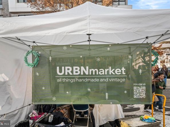 2665 Manhattan Place 109, Vienna VA 22180