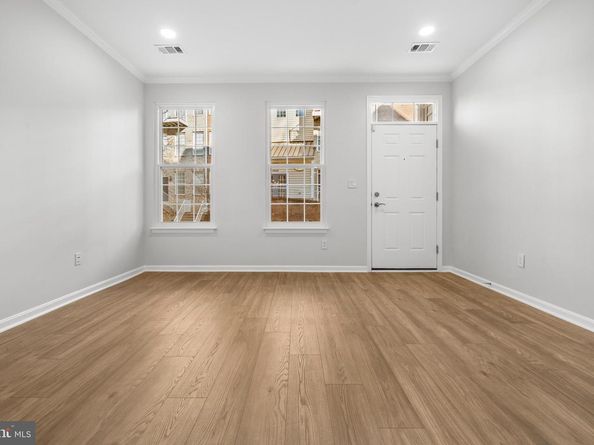 2665 Manhattan Place 109, Vienna VA 22180