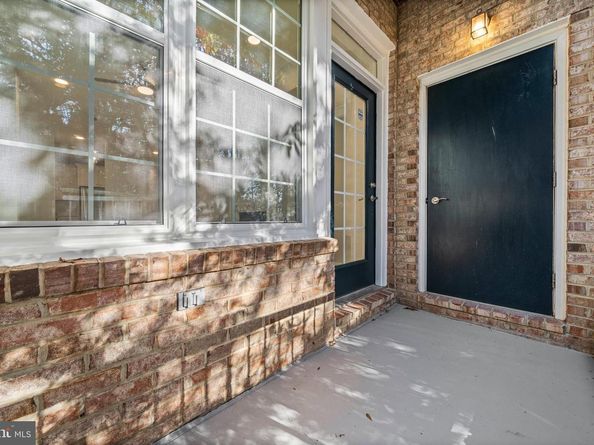 2665 Manhattan Place 109, Vienna VA 22180