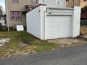 1114 Roosevelt Drive, Havertown PA 19083