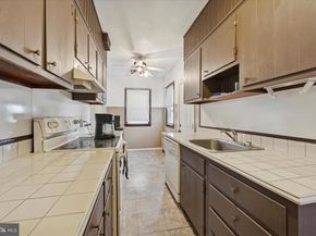 1114 Roosevelt Drive, Havertown PA 19083