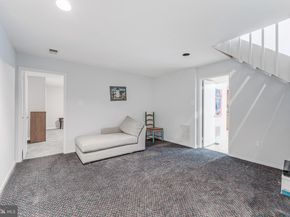 9216 Beech Hill Drive, Bethesda MD 20817