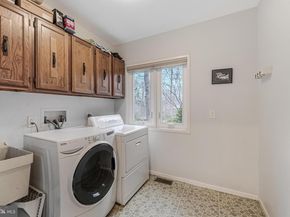 9216 Beech Hill Drive, Bethesda MD 20817