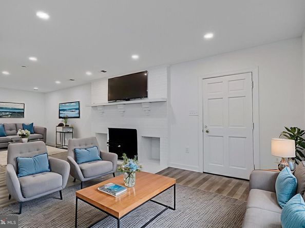 4816 Edwards Street, Alexandria VA 22312