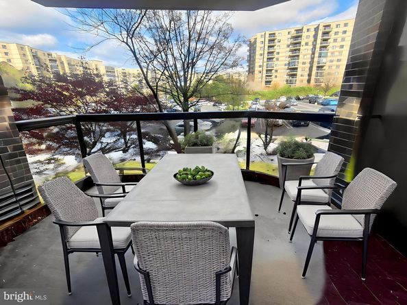 8360 Greensboro Drive 207, Mclean VA 22102