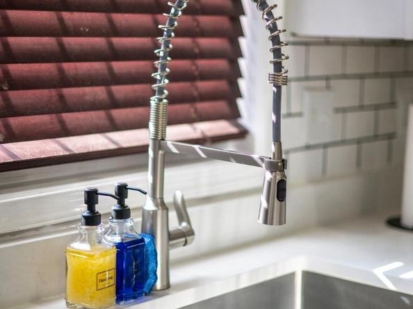 908 13TH Street NE, Washington DC 20002