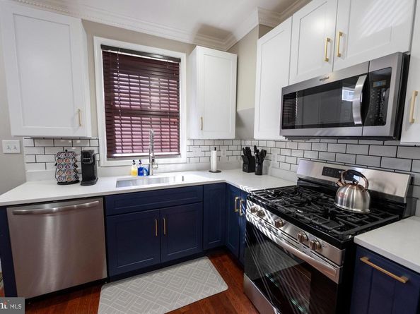 908 13TH Street NE, Washington DC 20002