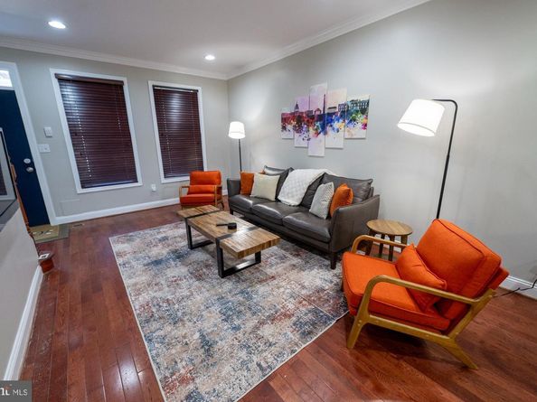 908 13TH Street NE, Washington DC 20002