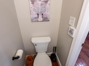 908 13TH Street NE, Washington DC 20002