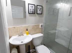 908 13TH Street NE, Washington DC 20002