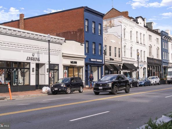 4607 Van Ness Street NW, Washington DC 20016