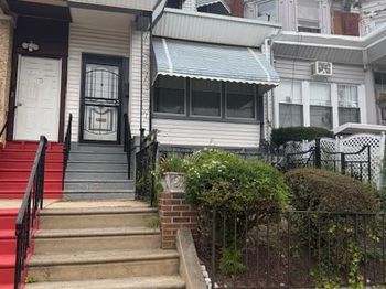 1137 W Wyoming Avenue