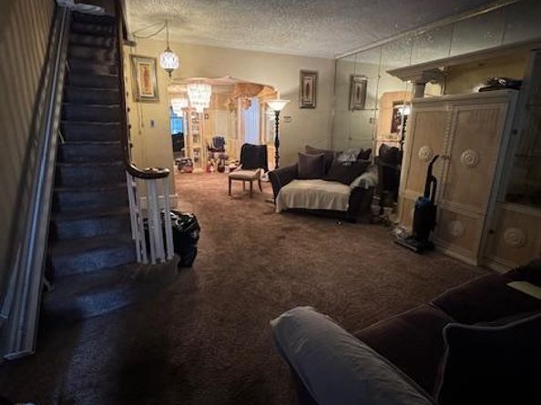 1137 W Wyoming Avenue, Philadelphia PA 19140