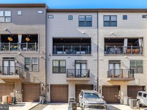 2334 Water Promenade Avenue 2H, Herndon VA 20171