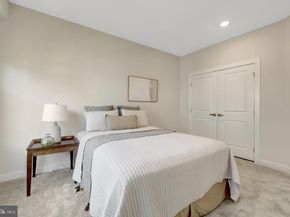 2334 Water Promenade Avenue 2H, Herndon VA 20171