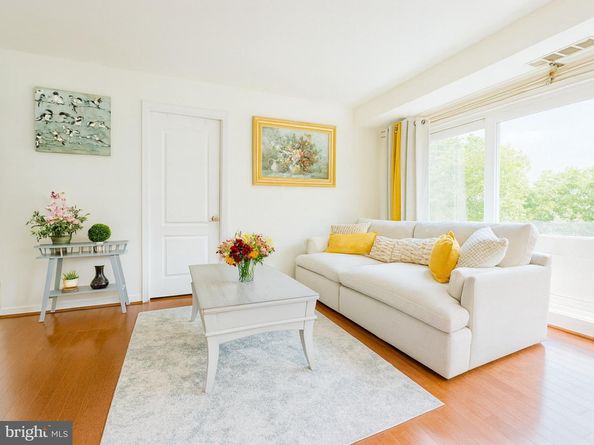 7322 Route 29 22/103, Falls Church VA 22046