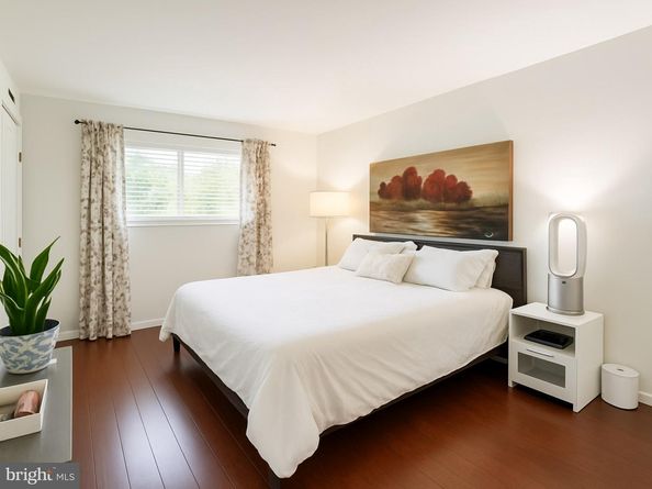 7322 Route 29 22/103, Falls Church VA 22046