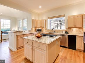7806 Fox Gate Court, Bethesda MD 20817