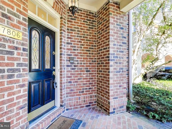 7806 Fox Gate Court, Bethesda MD 20817