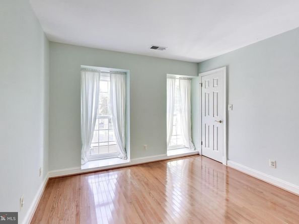 7806 Fox Gate Court, Bethesda MD 20817