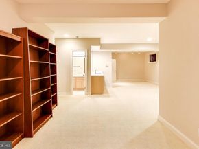 7806 Fox Gate Court, Bethesda MD 20817