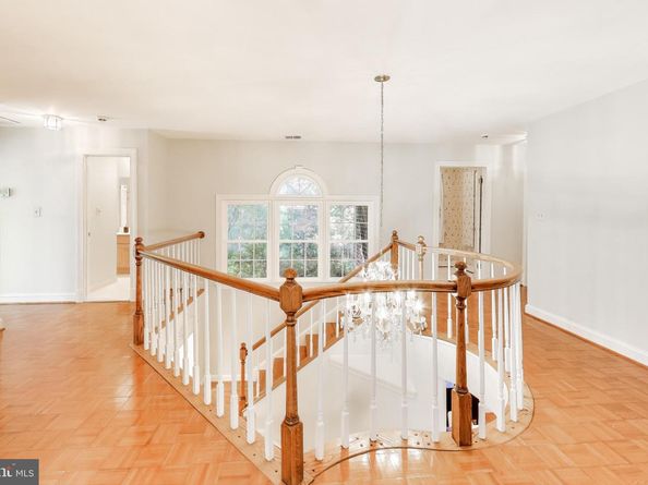 7806 Fox Gate Court, Bethesda MD 20817