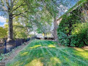 7806 Fox Gate Court, Bethesda MD 20817