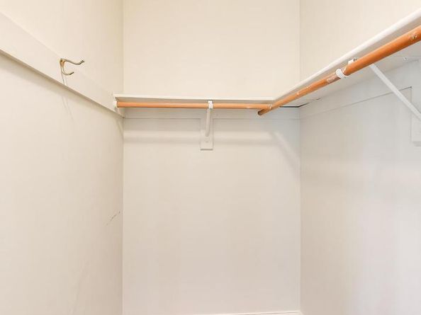 7806 Fox Gate Court, Bethesda MD 20817