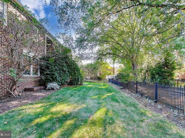 7806 Fox Gate Court, Bethesda MD 20817