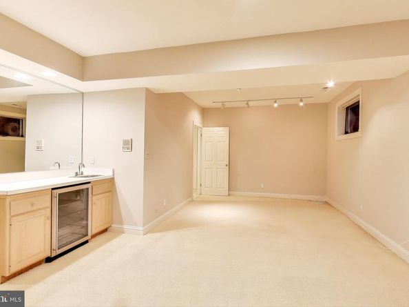 7806 Fox Gate Court, Bethesda MD 20817