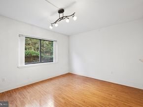 200 Lombard Street GU11, Philadelphia PA 19147