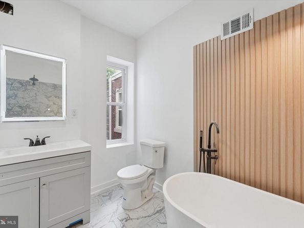 2321 Mountain Street, Philadelphia PA 19145