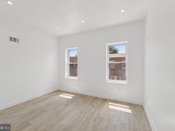 2321 Mountain Street, Philadelphia PA 19145