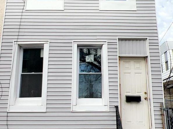 1211 Firth Street, Philadelphia PA 19133