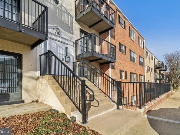 5925 Quantrell Avenue 104, Alexandria VA 22312