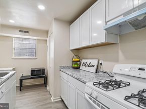 5925 Quantrell Avenue 104, Alexandria VA 22312