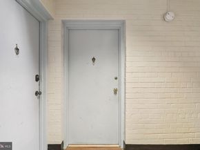 5925 Quantrell Avenue 104, Alexandria VA 22312