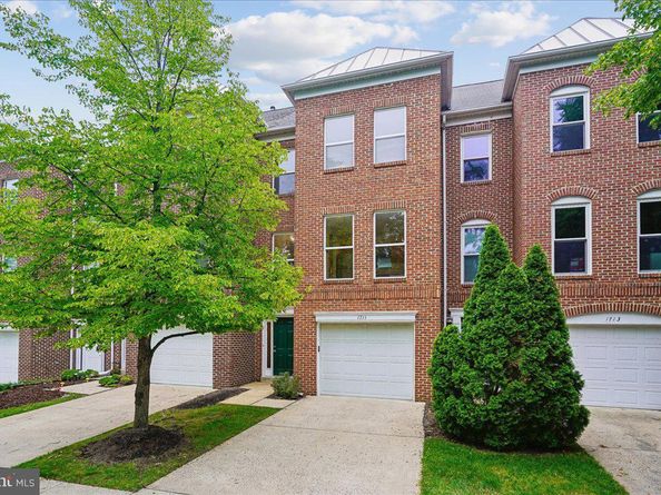 1711 Blue Flint Court, Reston VA 20190