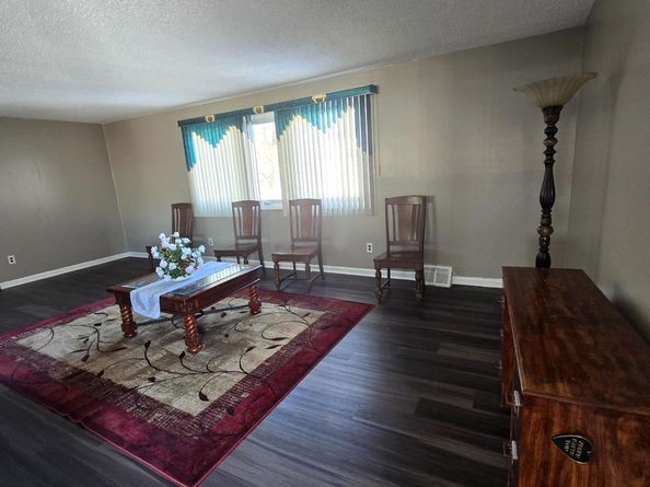 636 Artwood Drive, Philadelphia PA 19115