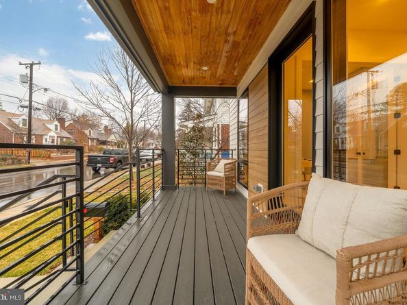 507 S Adams Street, Arlington VA 22204