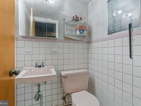 7517 Loretto Avenue, Philadelphia PA 19111