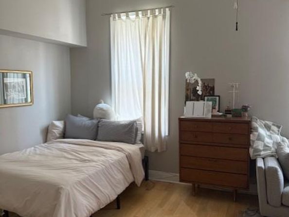 1504 Mount Vernon Street 2F, Philadelphia PA 19130