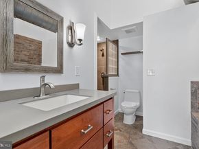 4426 36TH Street S B2, Arlington VA 22206