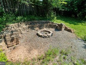 10002 Courthouse Road, Vienna VA 22181