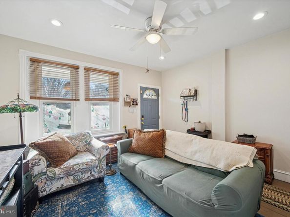 434 Ripka Street, Philadelphia PA 19128