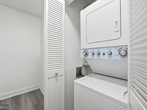 2311 Pimmit Drive 105, Falls Church VA 22043