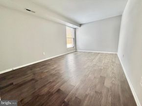 3322 Woodburn Village Drive 13, Annandale VA 22003