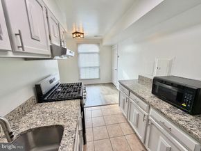 3322 Woodburn Village Drive 13, Annandale VA 22003