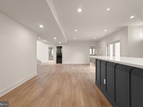 1111 Lakewood Drive SW, Vienna VA 22180