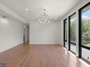 1111 Lakewood Drive SW, Vienna VA 22180